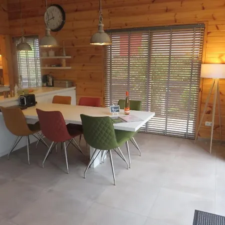 In Rieden With Swimming Pool Holiday home Volkesfeld